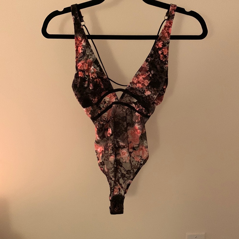 Laced Flowered bodysuit- small, Urban Outfitters
